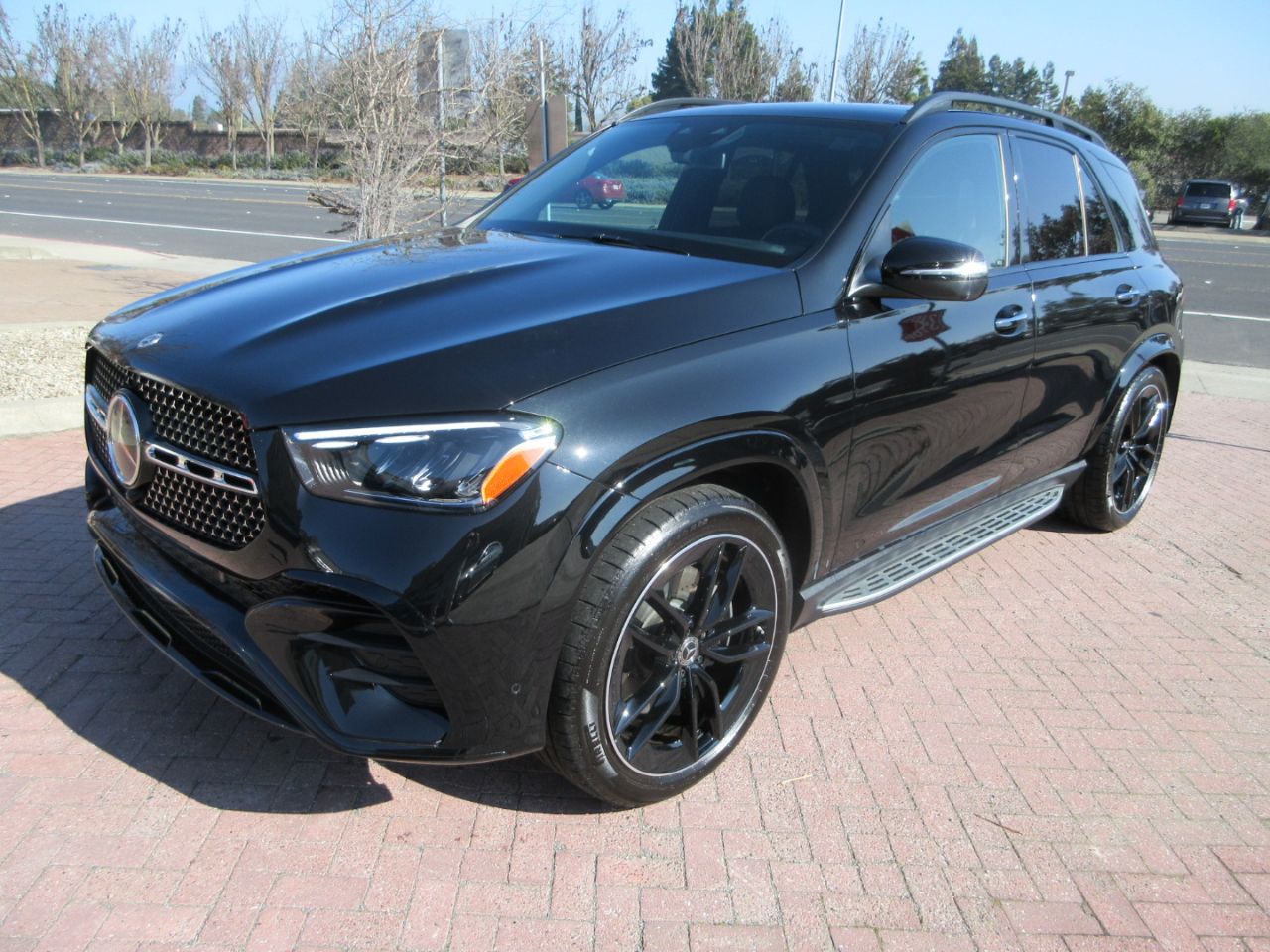 Mercedes-Benz GLE  2025