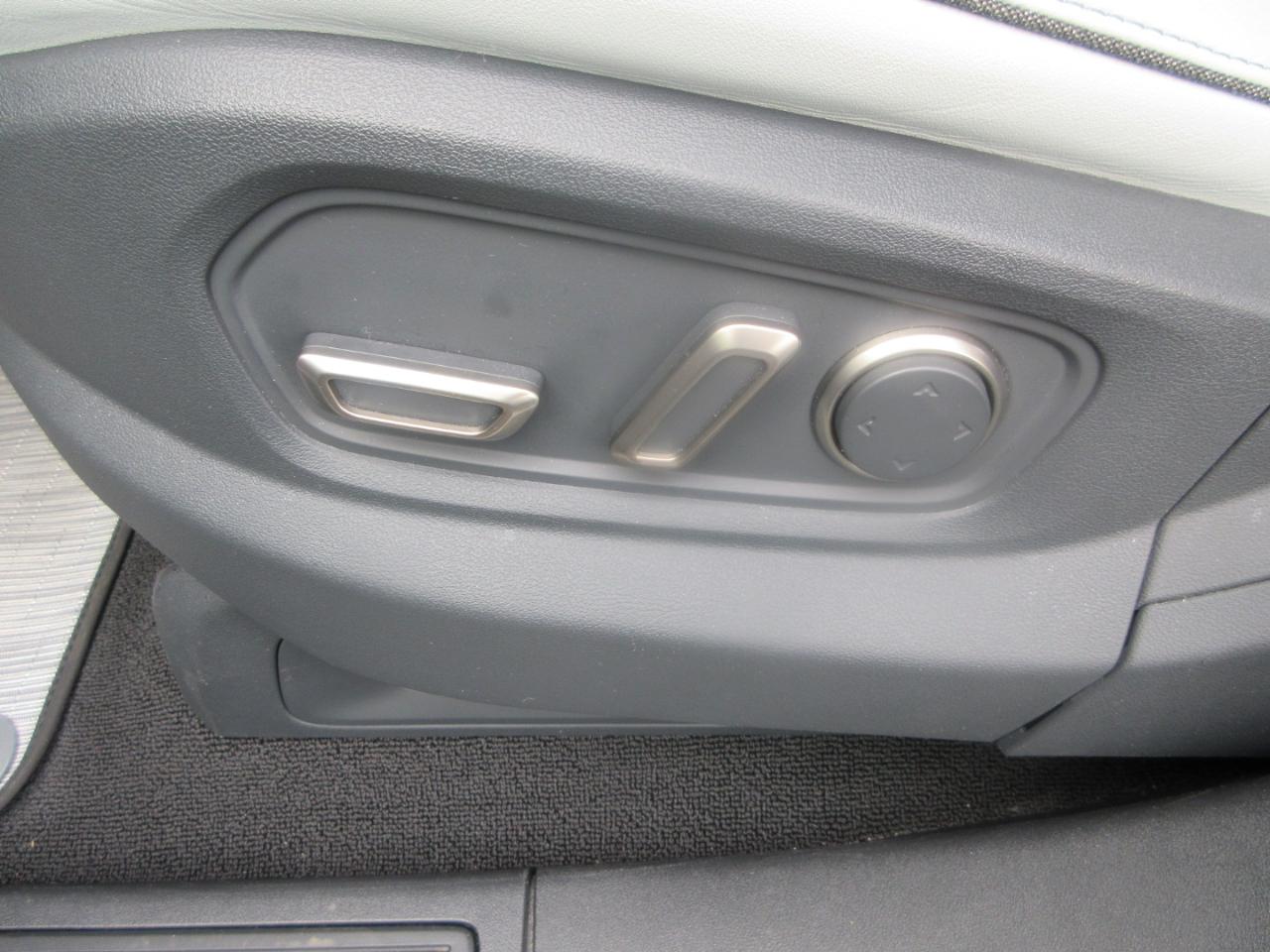 Rivian R1S Launch Edition Quad-Motor Large Pack *Ltd Avail* 2023