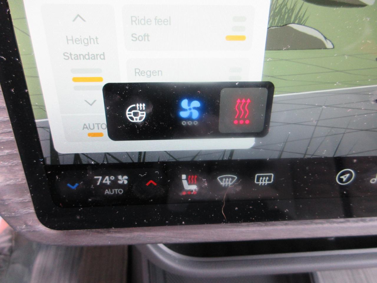 Rivian R1S Launch Edition Quad-Motor Large Pack *Ltd Avail* 2023