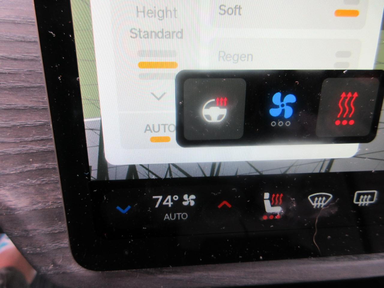 Rivian R1S Launch Edition Quad-Motor Large Pack *Ltd Avail* 2023