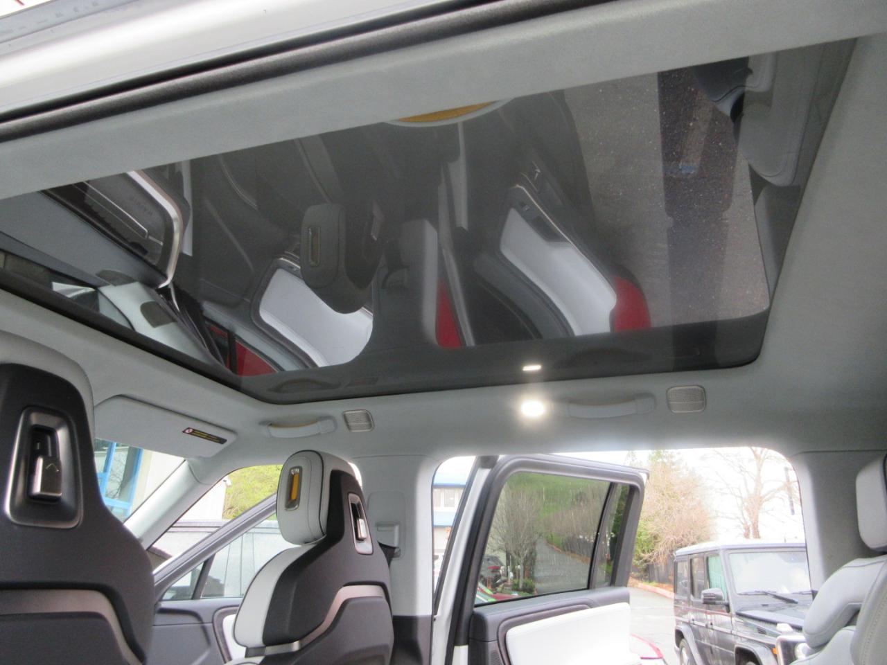 Rivian R1S Launch Edition Quad-Motor Large Pack *Ltd Avail* 2023