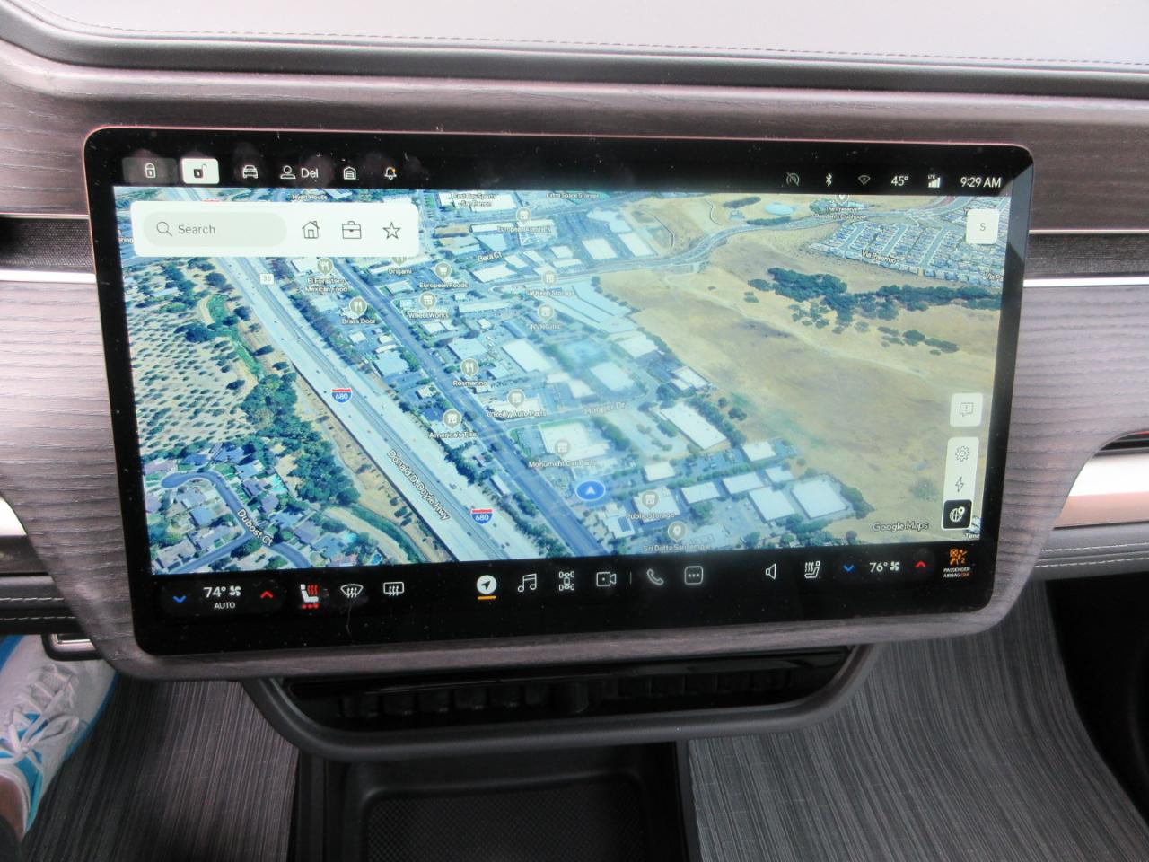 Rivian R1S Launch Edition Quad-Motor Large Pack *Ltd Avail* 2023