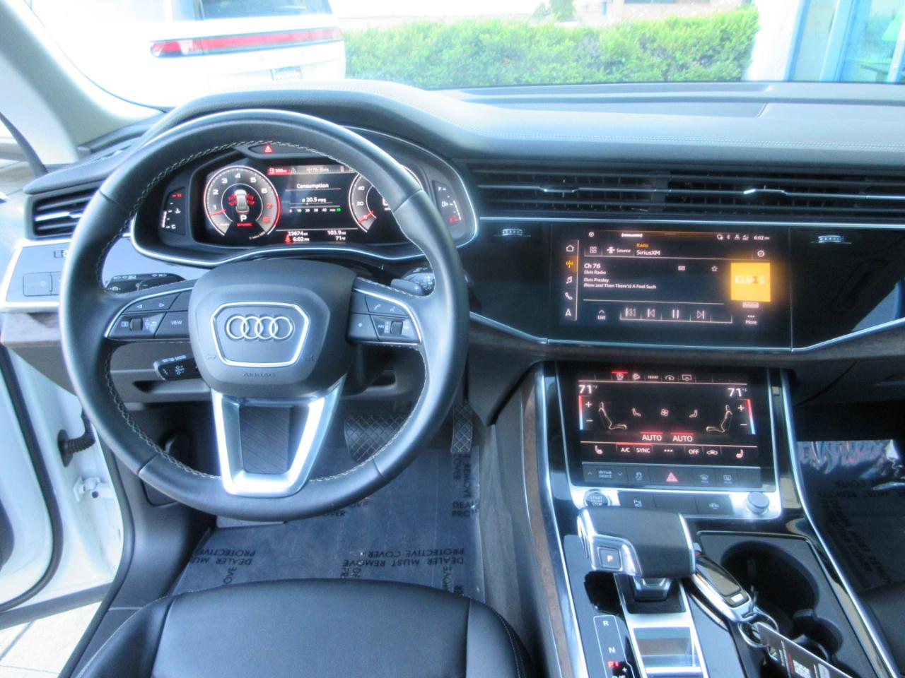 Audi Q8  2023