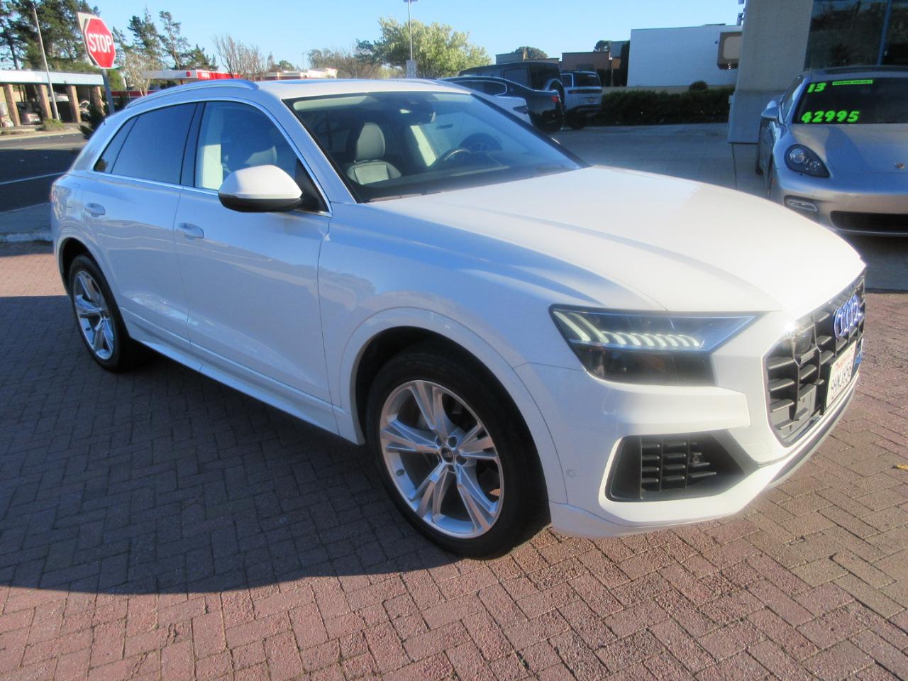 Audi Q8  2023