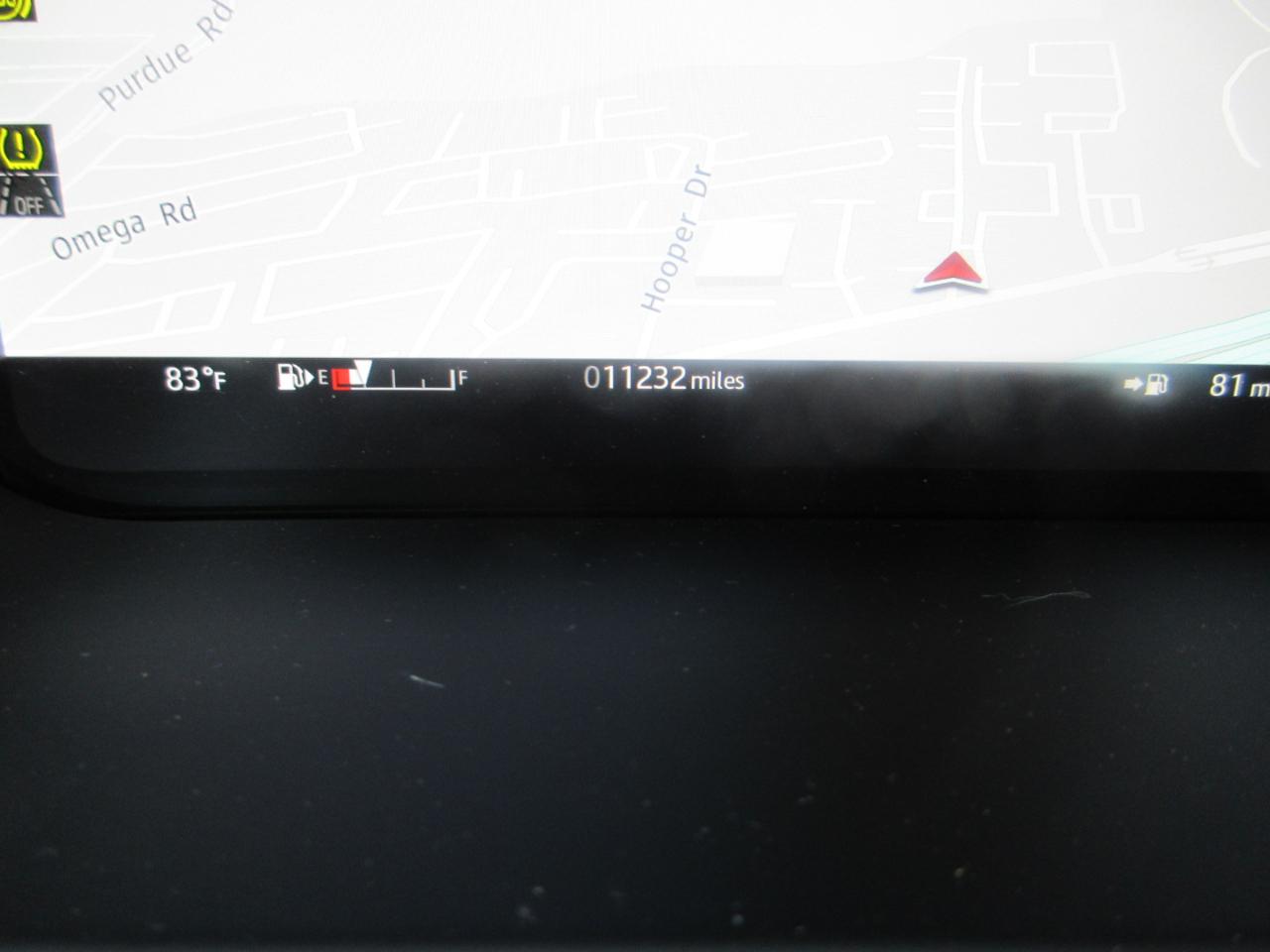 Land Rover Defender  2024