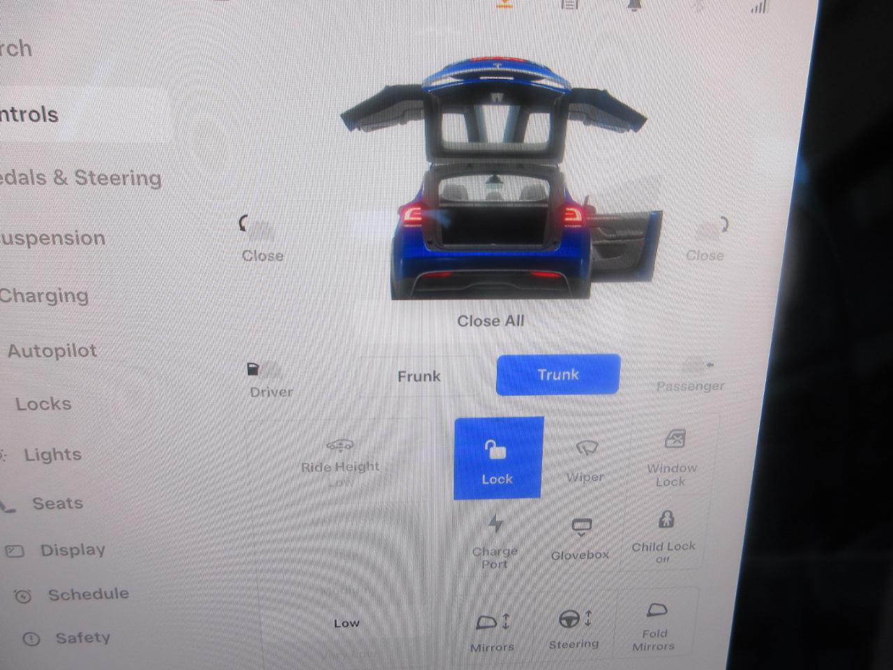 Tesla Model X  2023