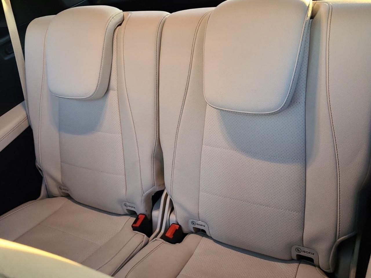 Mercedes-Benz GLS  2024