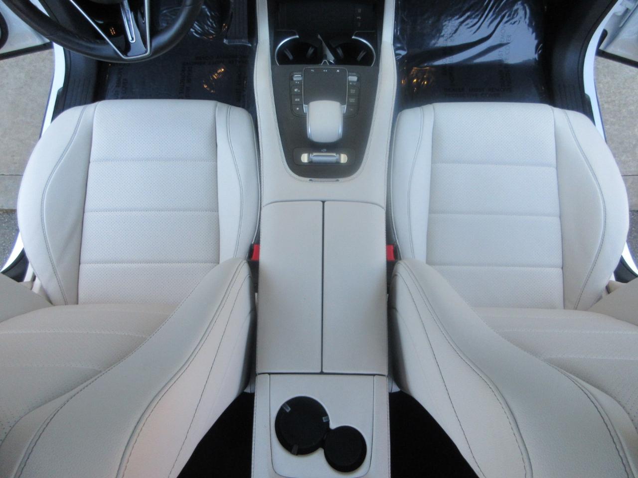 Mercedes-Benz GLS  2024