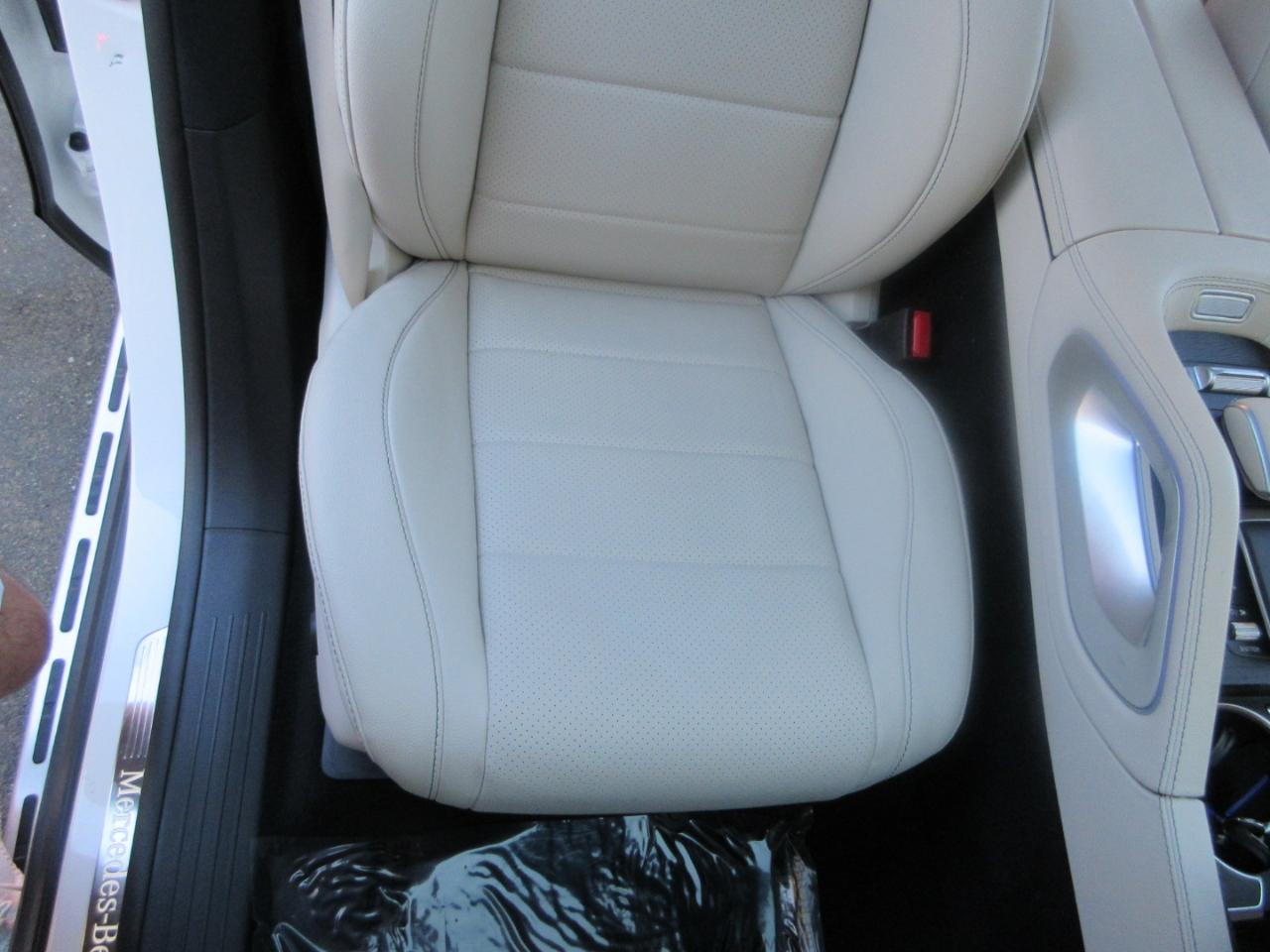 Mercedes-Benz GLS  2024