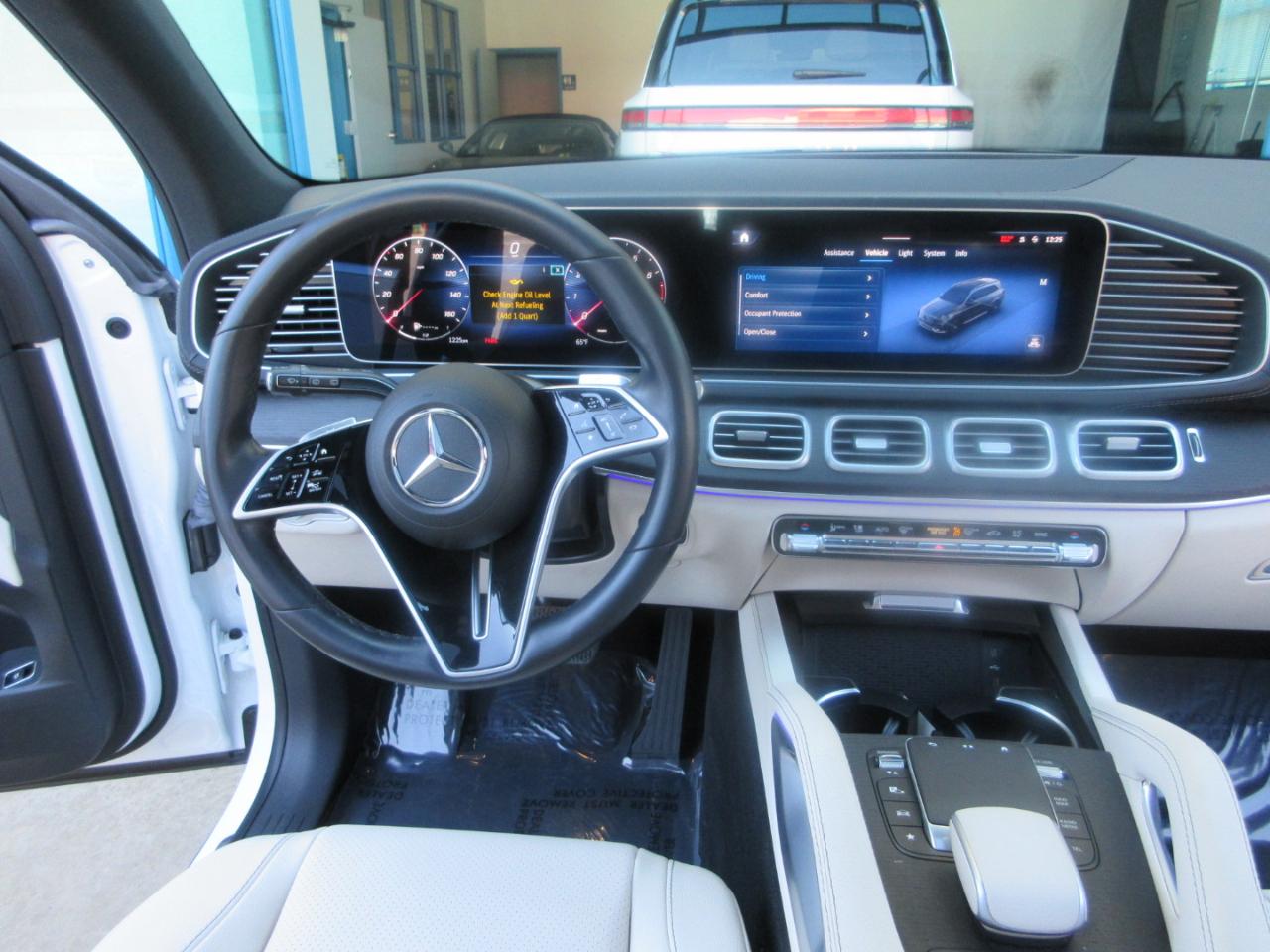 Mercedes-Benz GLS  2024