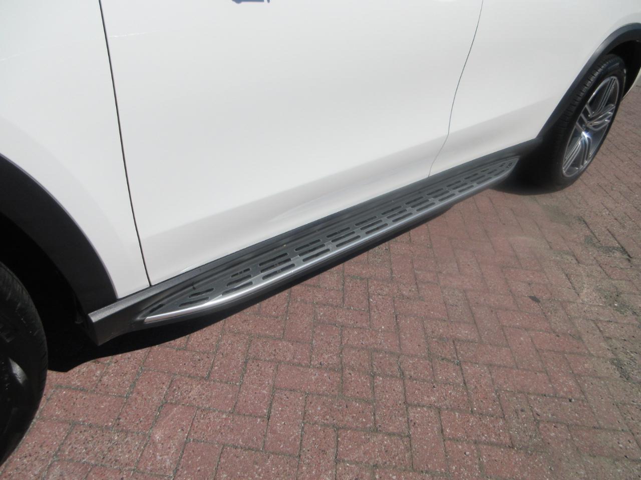 Mercedes-Benz GLS  2024