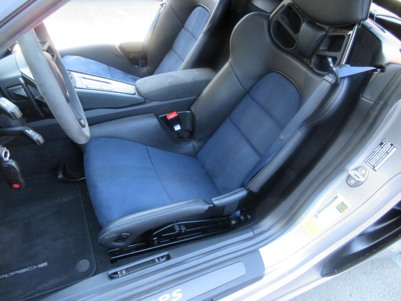 Porsche 718 Cayman  2023