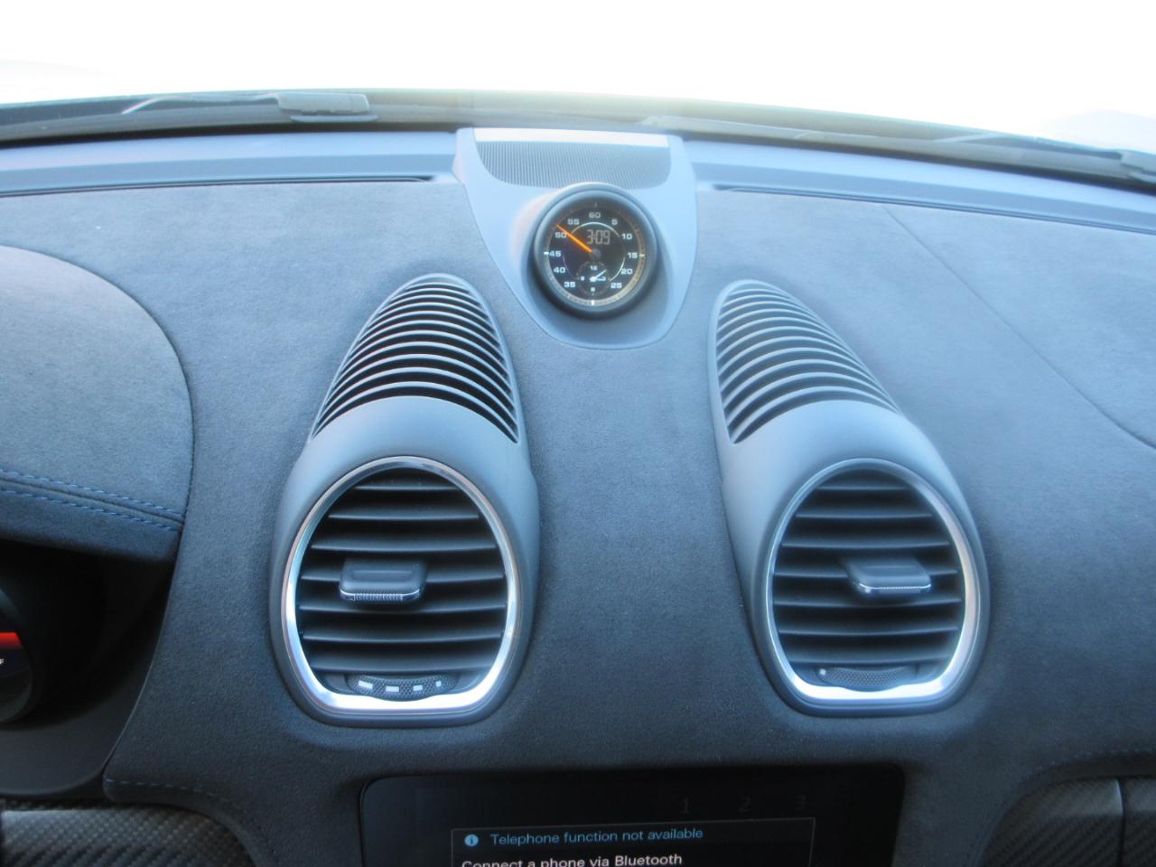 Porsche 718 Cayman  2023