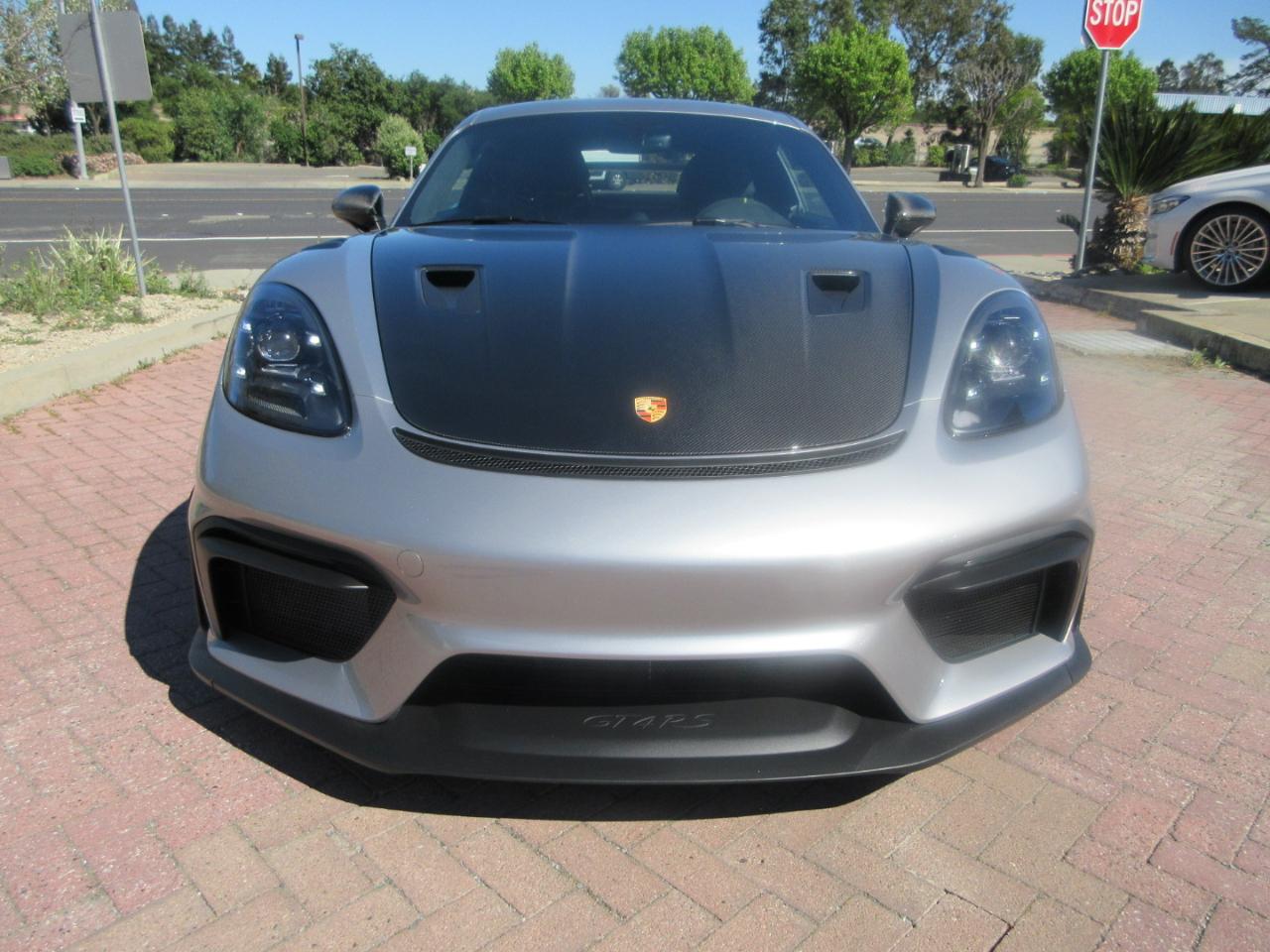 Porsche 718 Cayman  2023