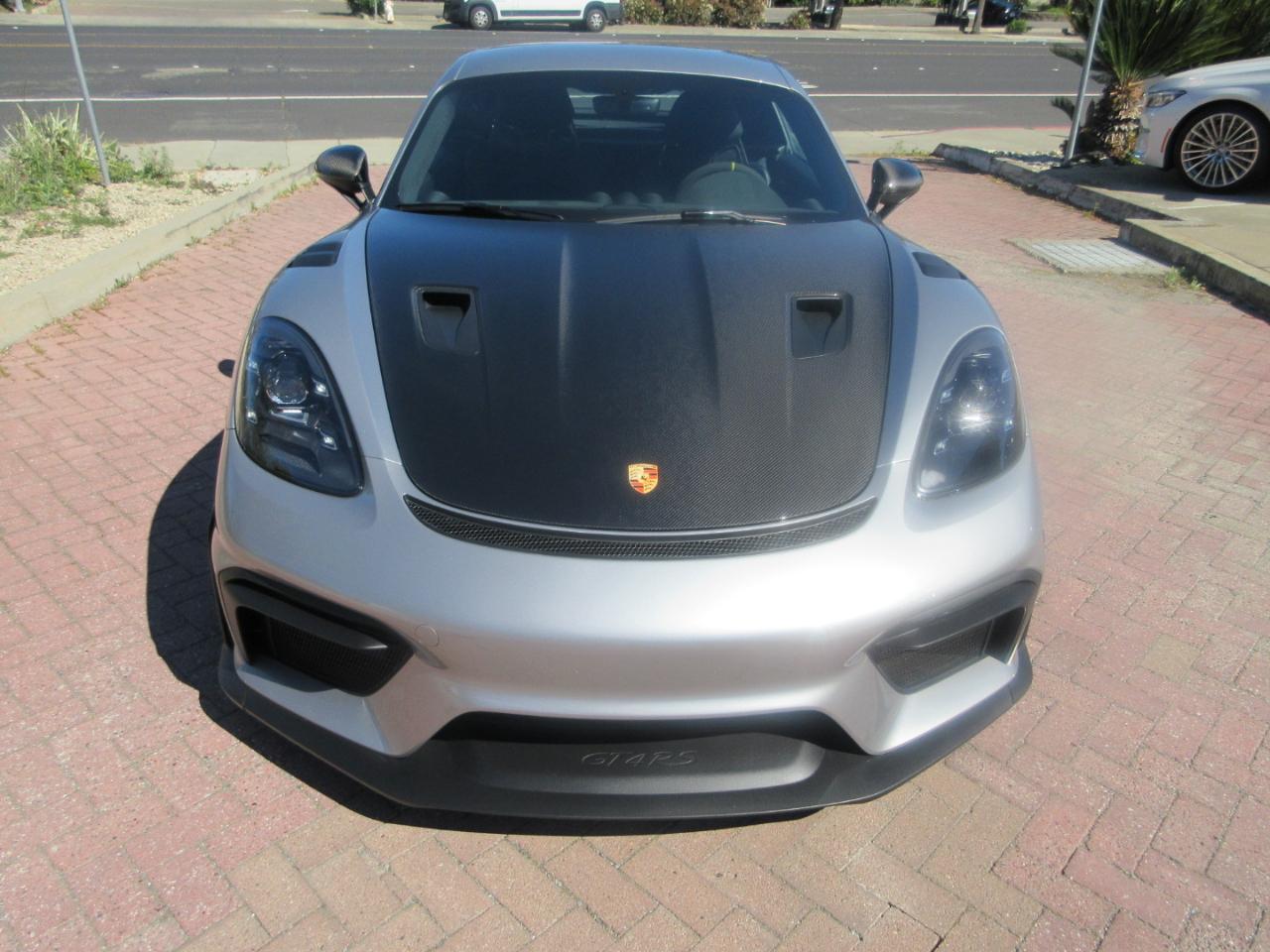 Porsche 718 Cayman  2023