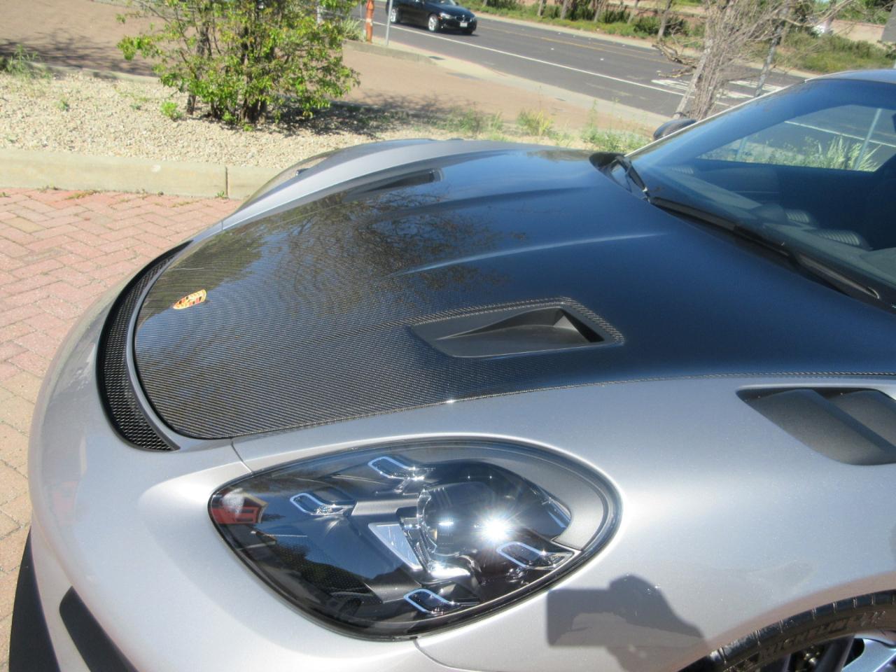 Porsche 718 Cayman  2023