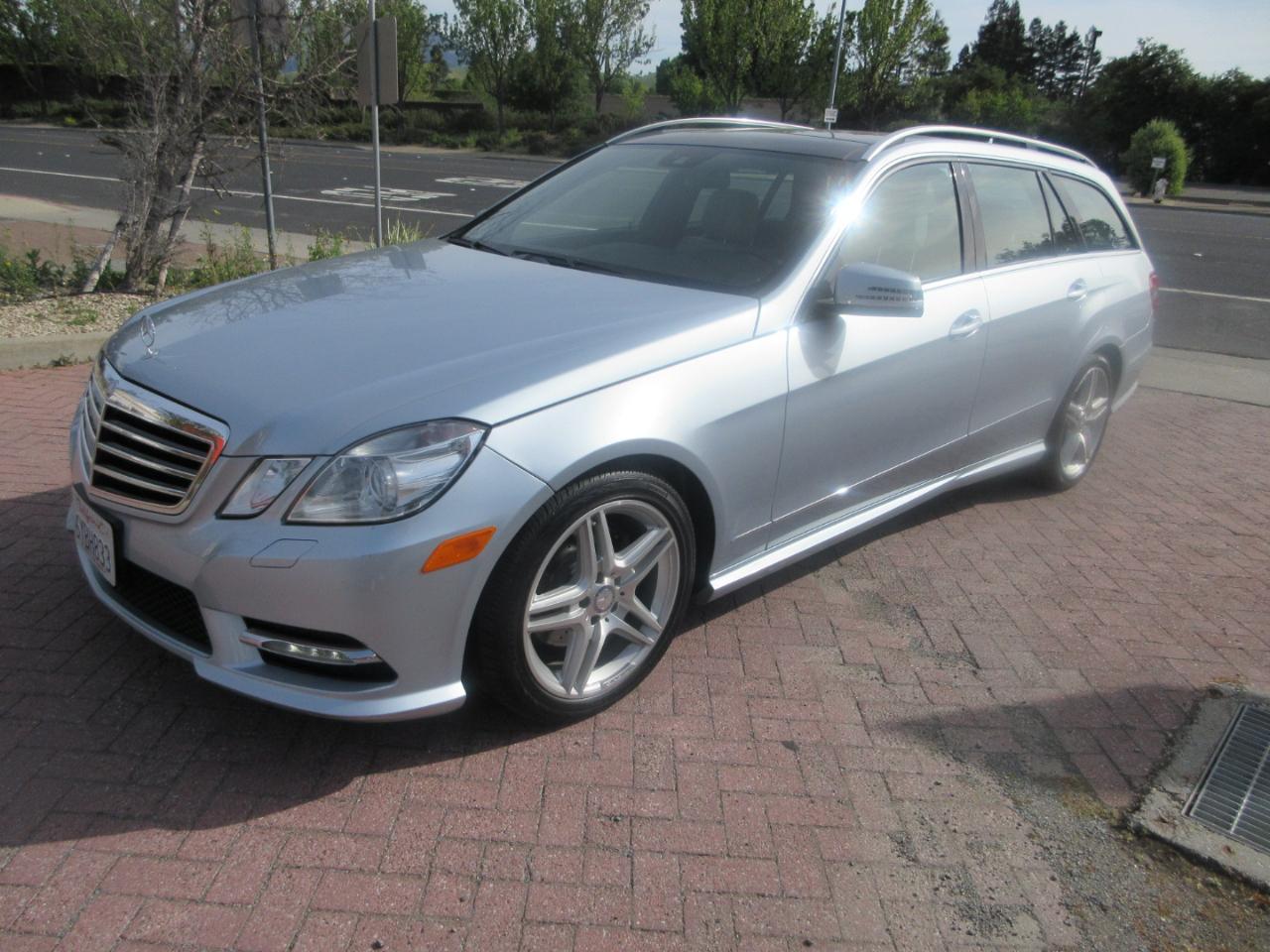2013 Mercedes-Benz E350 4MATIC WAGON**DRIVER ASSIST**3RD ROW**