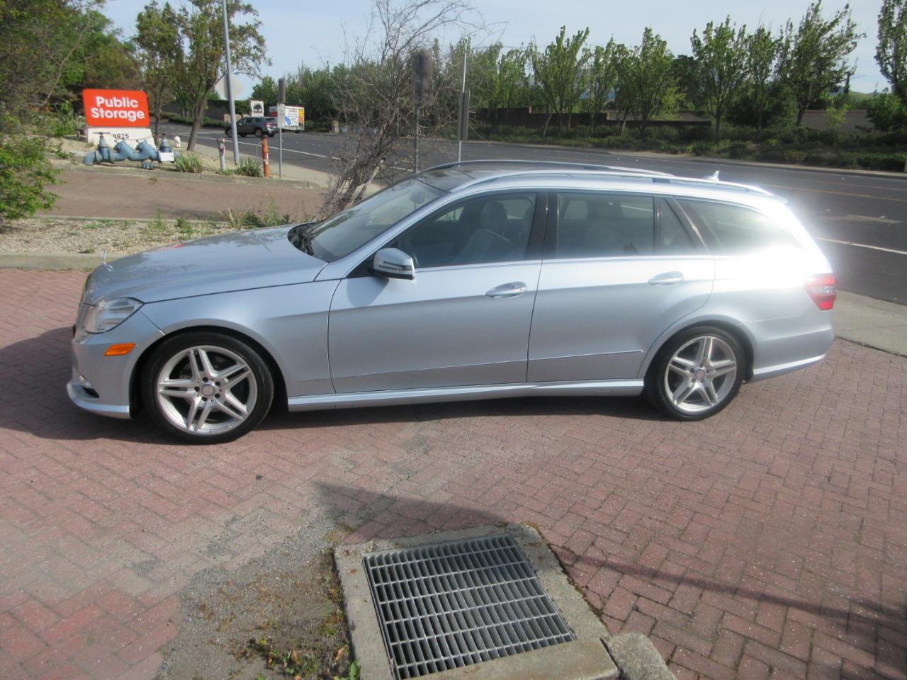 Mercedes-Benz E350  2013