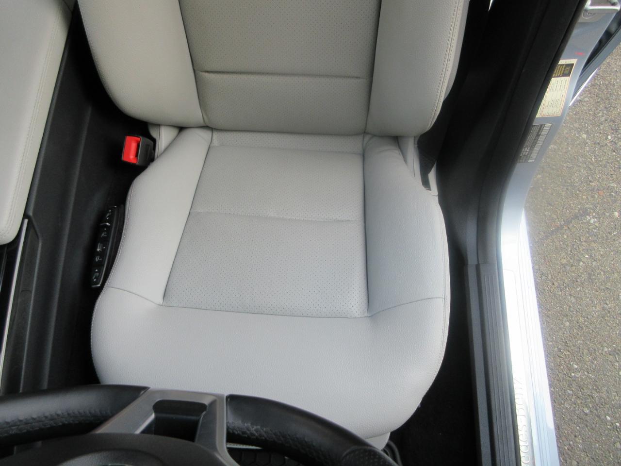 Mercedes-Benz E350  2013