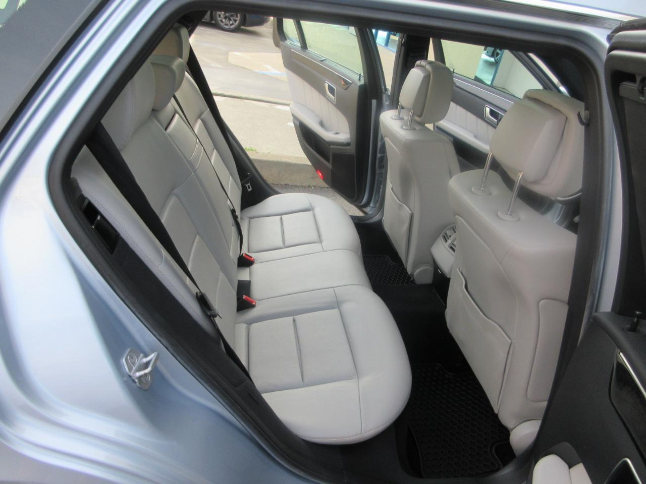 Mercedes-Benz E350  2013