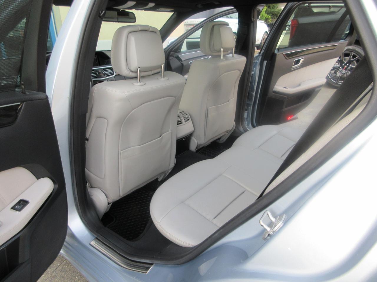 Mercedes-Benz E350  2013