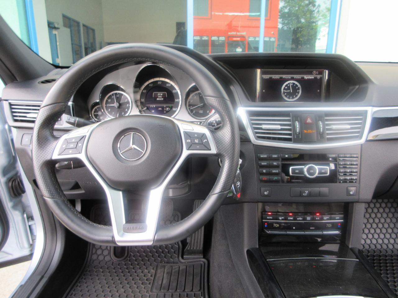 Mercedes-Benz E350  2013