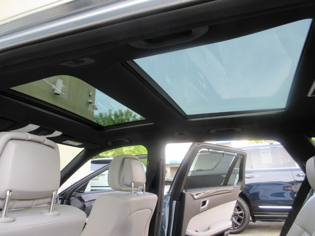 Mercedes-Benz E350  2013