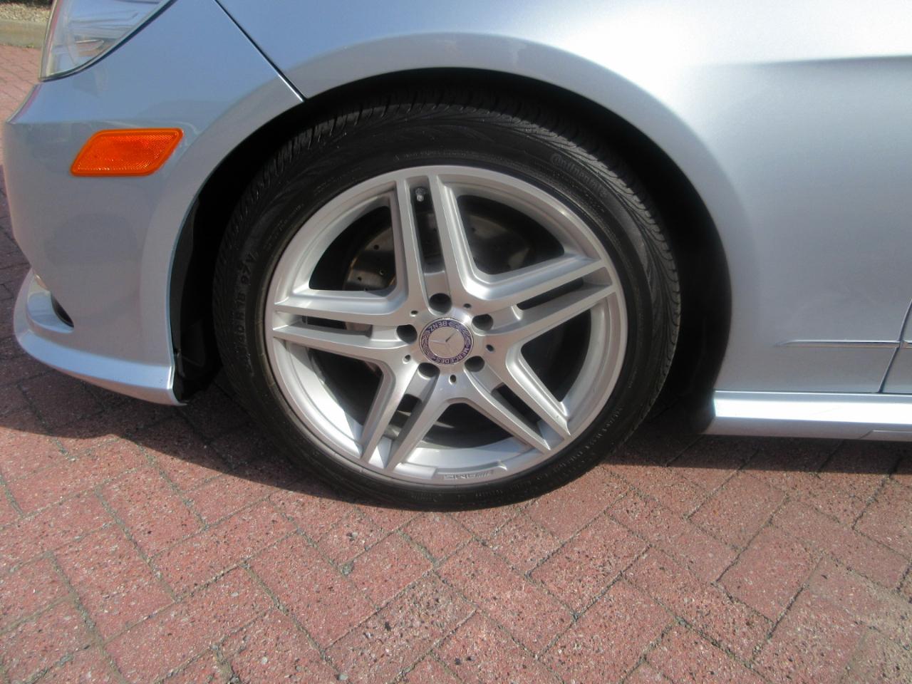 Mercedes-Benz E350  2013