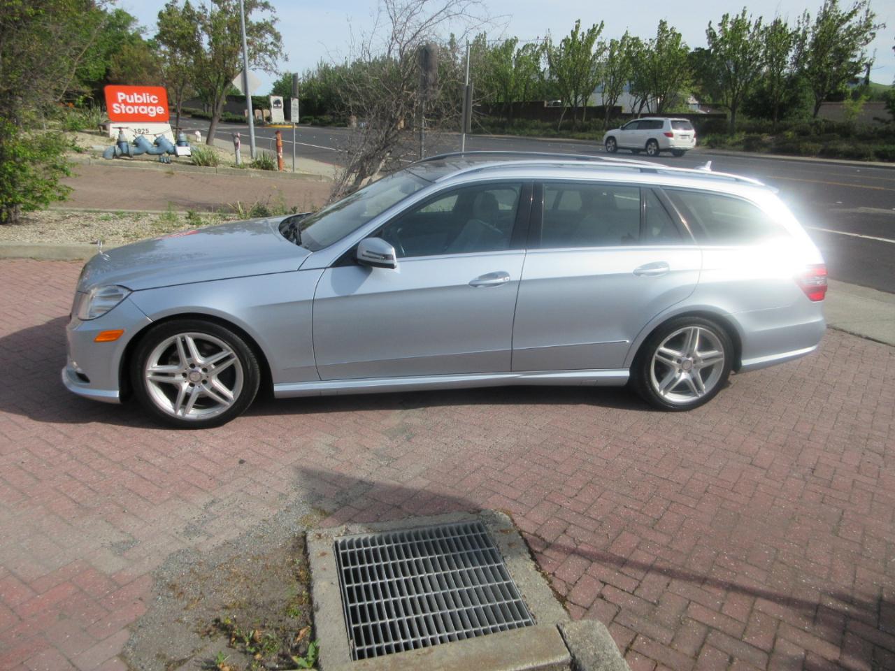 Mercedes-Benz E350  2013