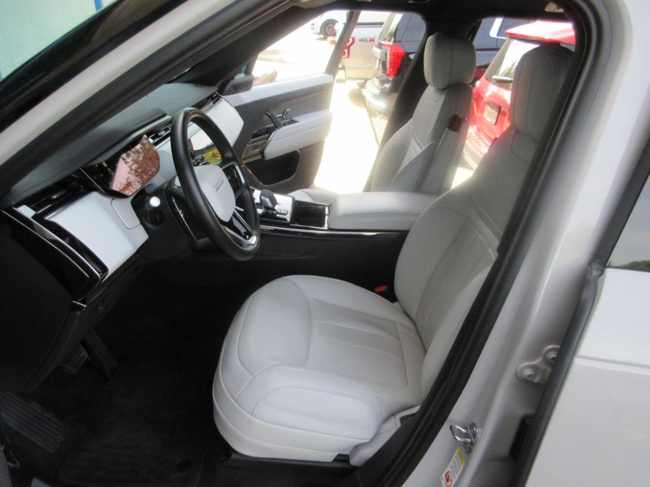 Land Rover Range Rover Sport  2024