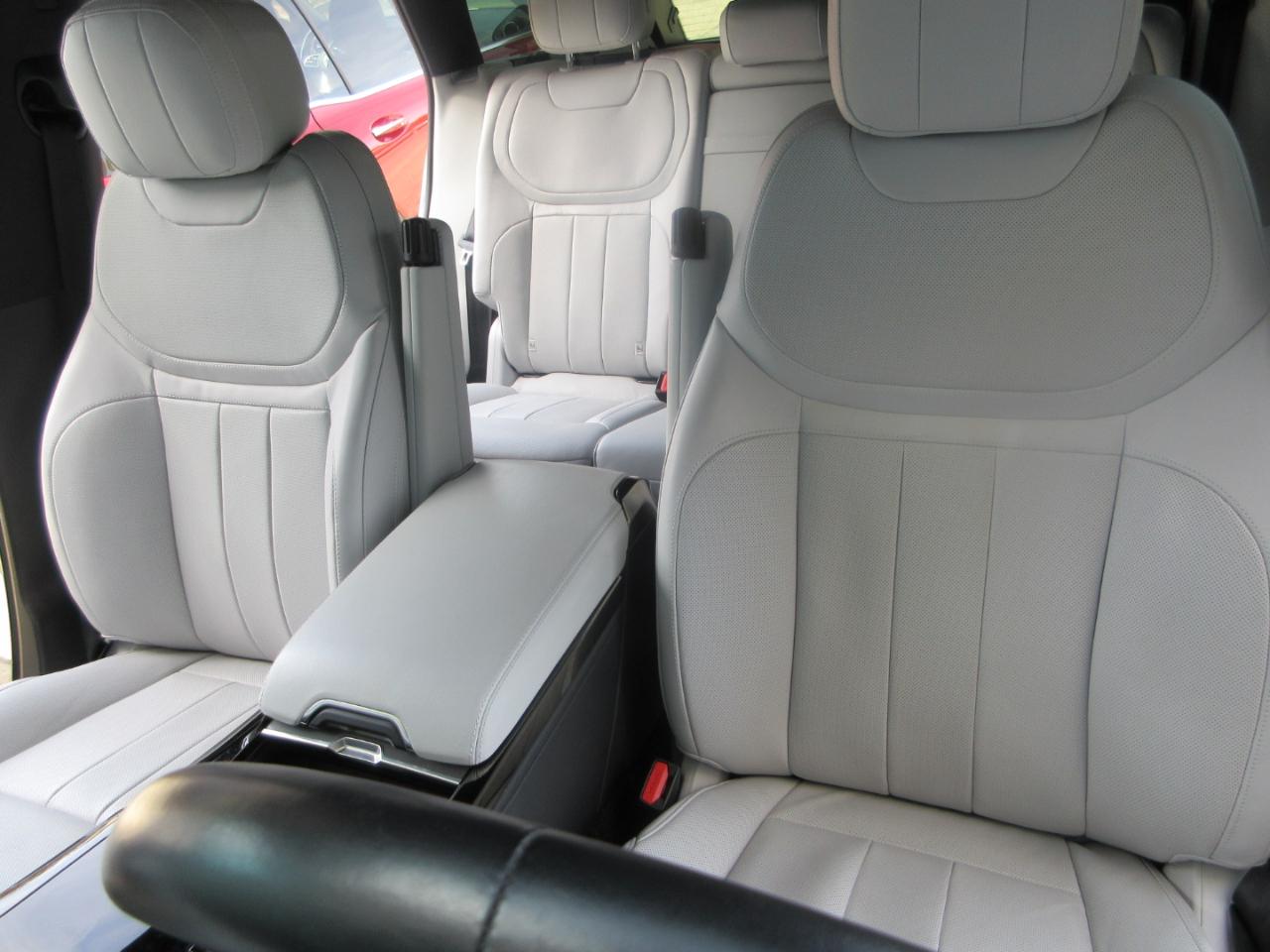 Land Rover Range Rover Sport  2024