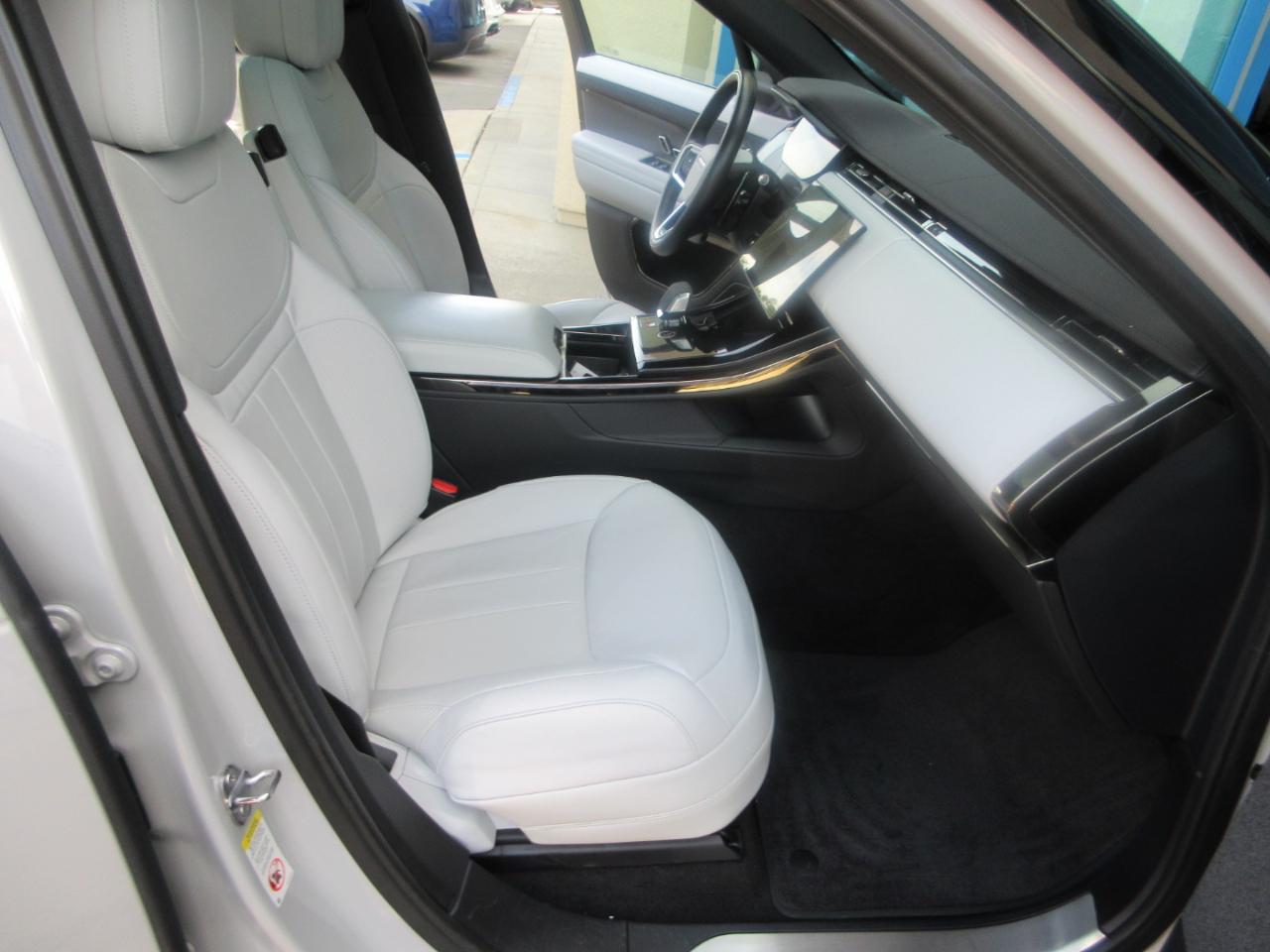 Land Rover Range Rover Sport  2024