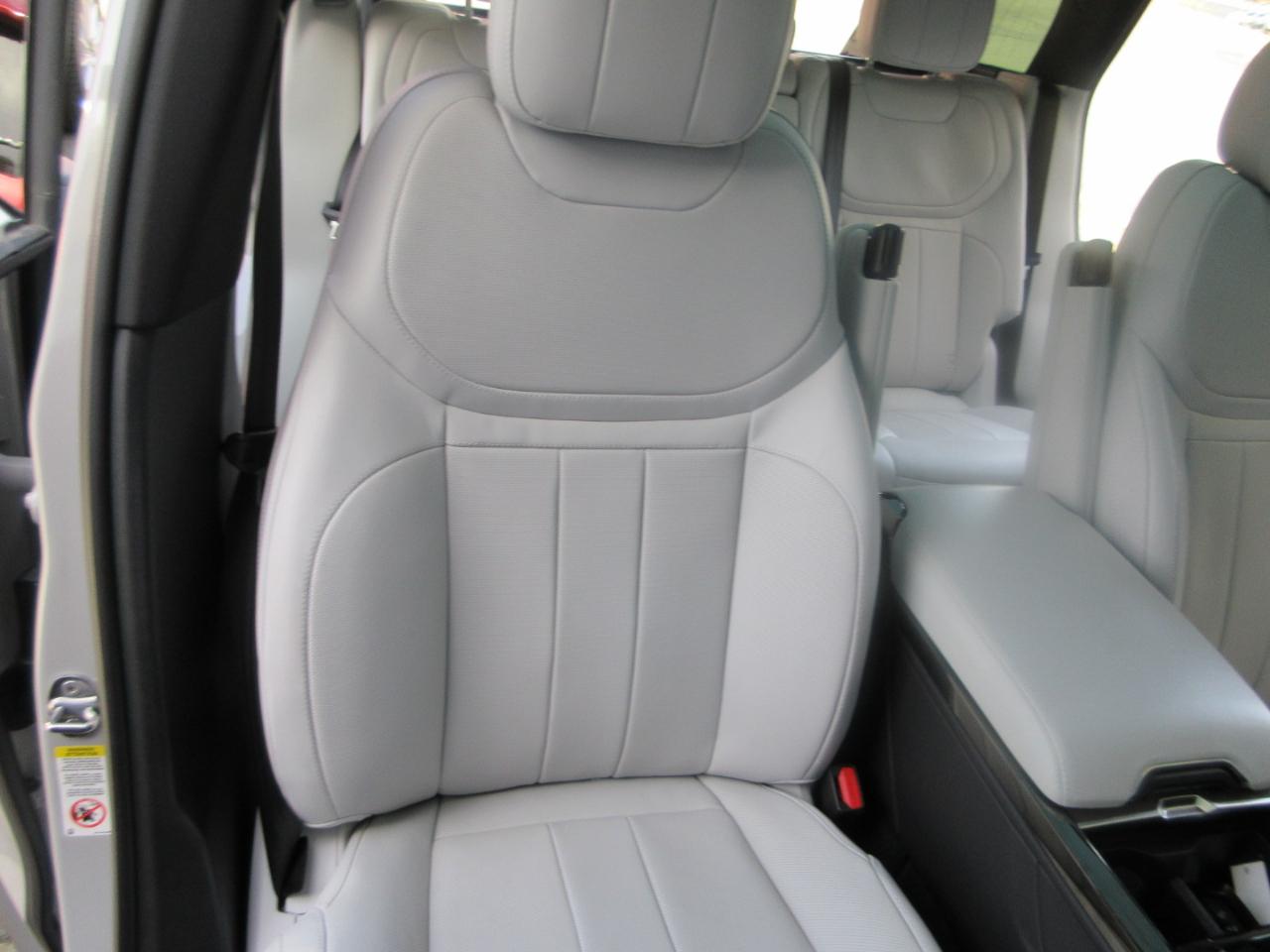 Land Rover Range Rover Sport  2024