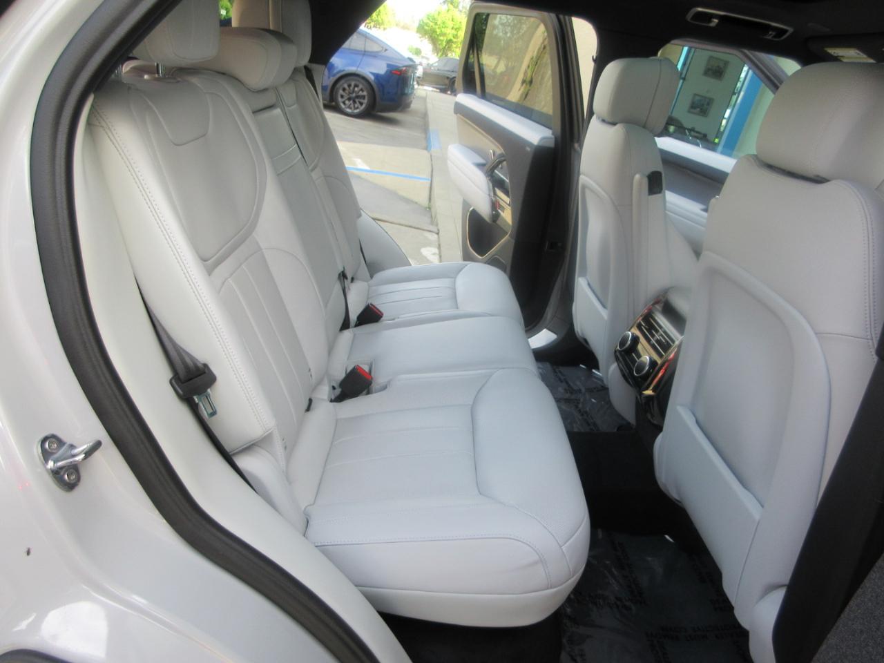 Land Rover Range Rover Sport  2024