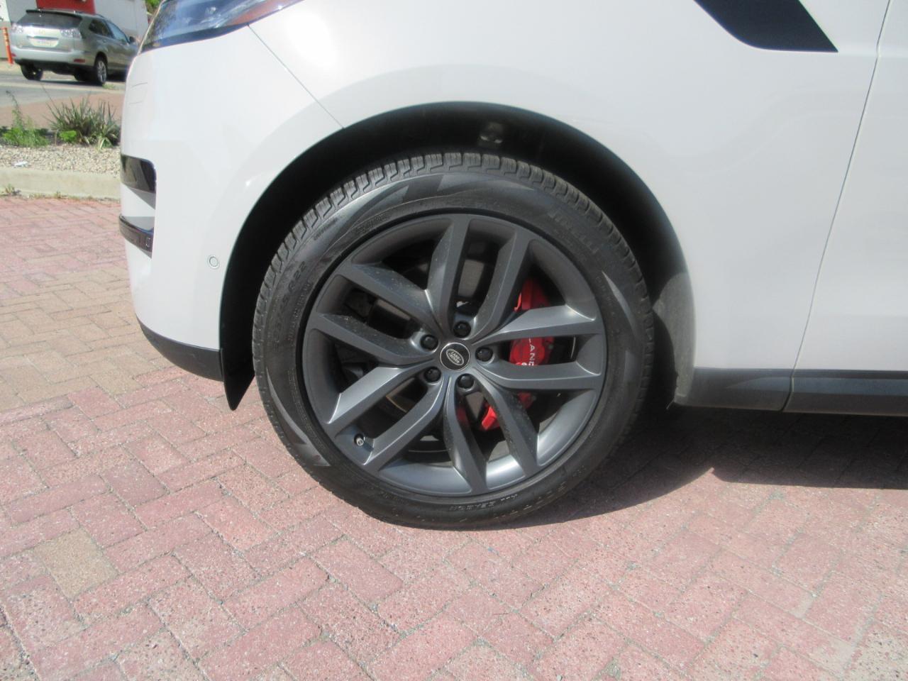 Land Rover Range Rover Sport  2024