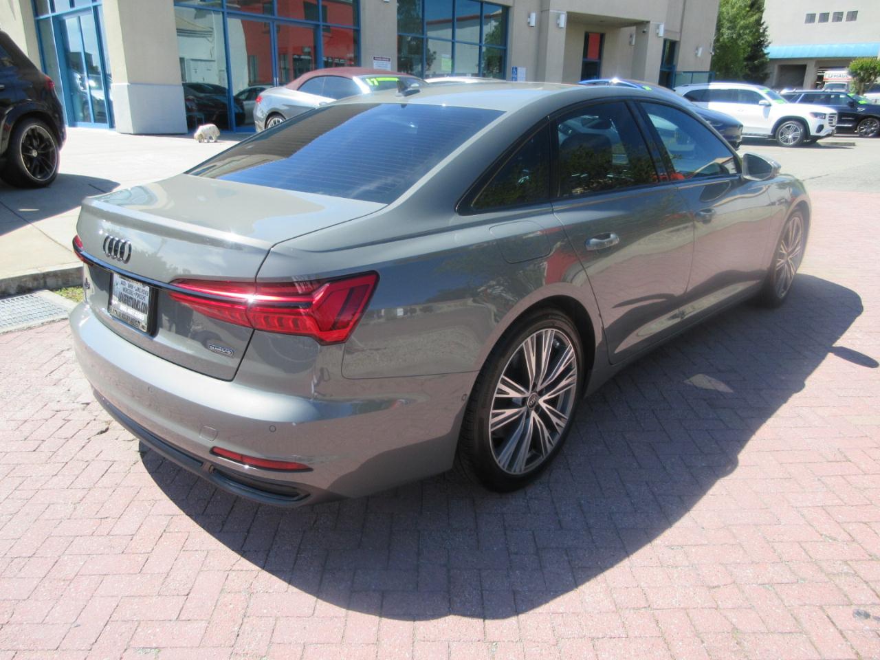 Audi A6 Sedan  2023