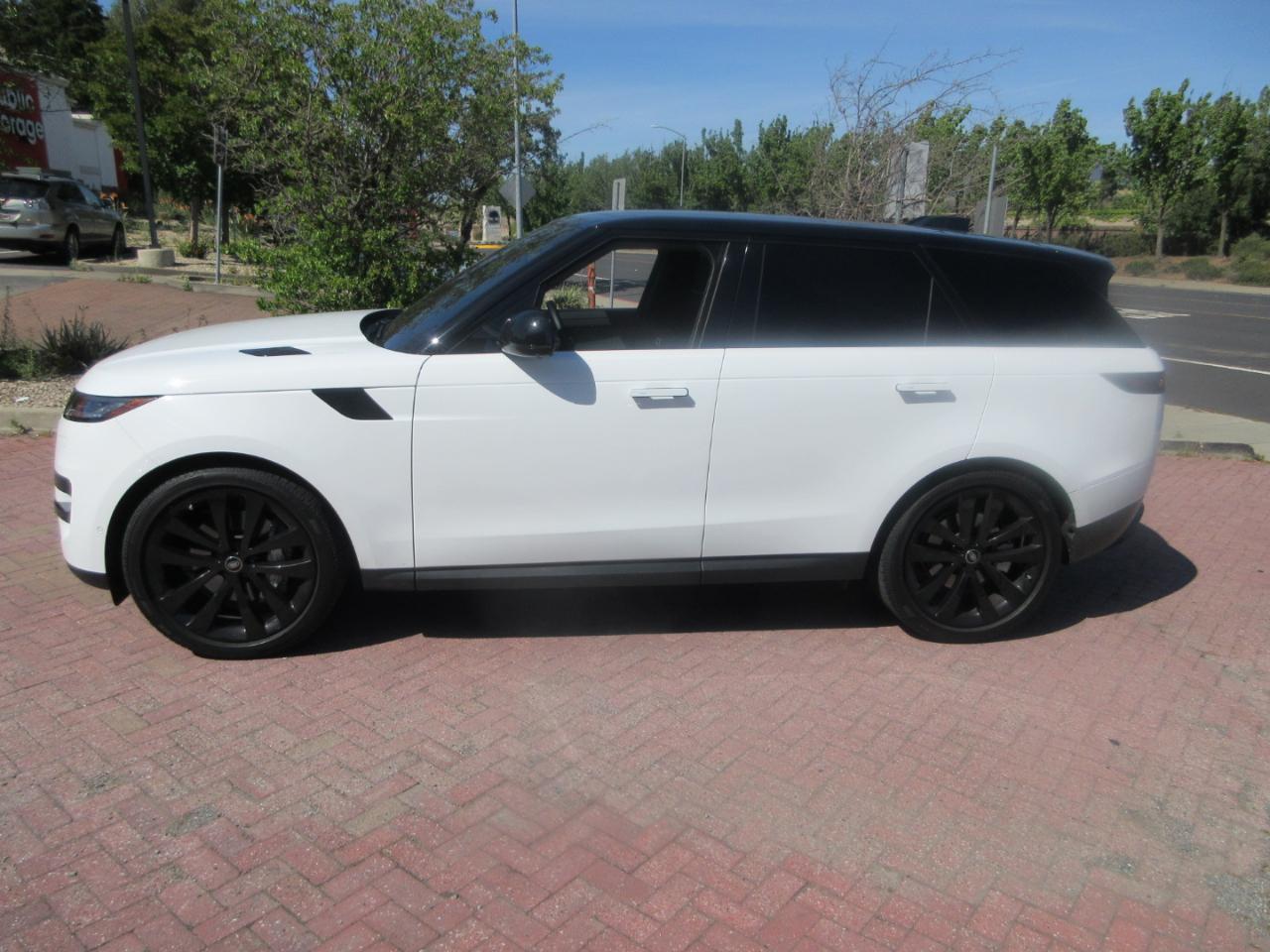 Land Rover Range Rover Sport P360 SE 2025