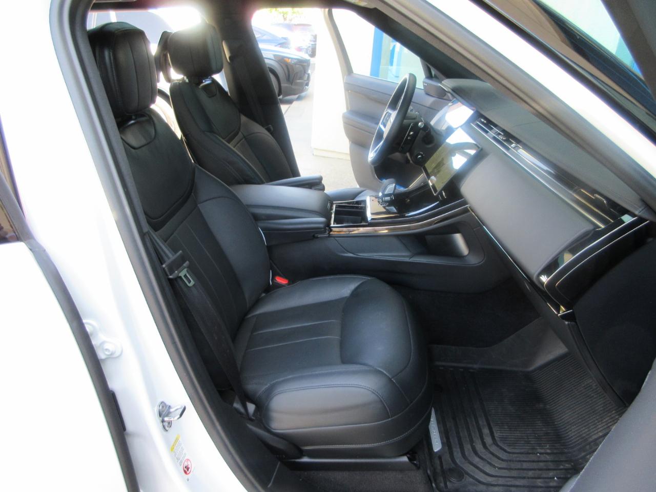 Land Rover Range Rover Sport P360 SE 2025