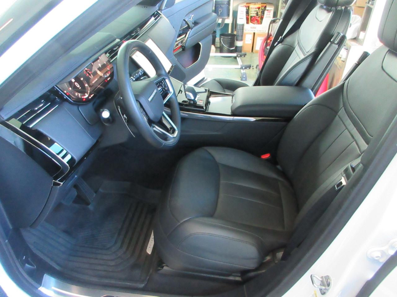 Land Rover Range Rover Sport  2025