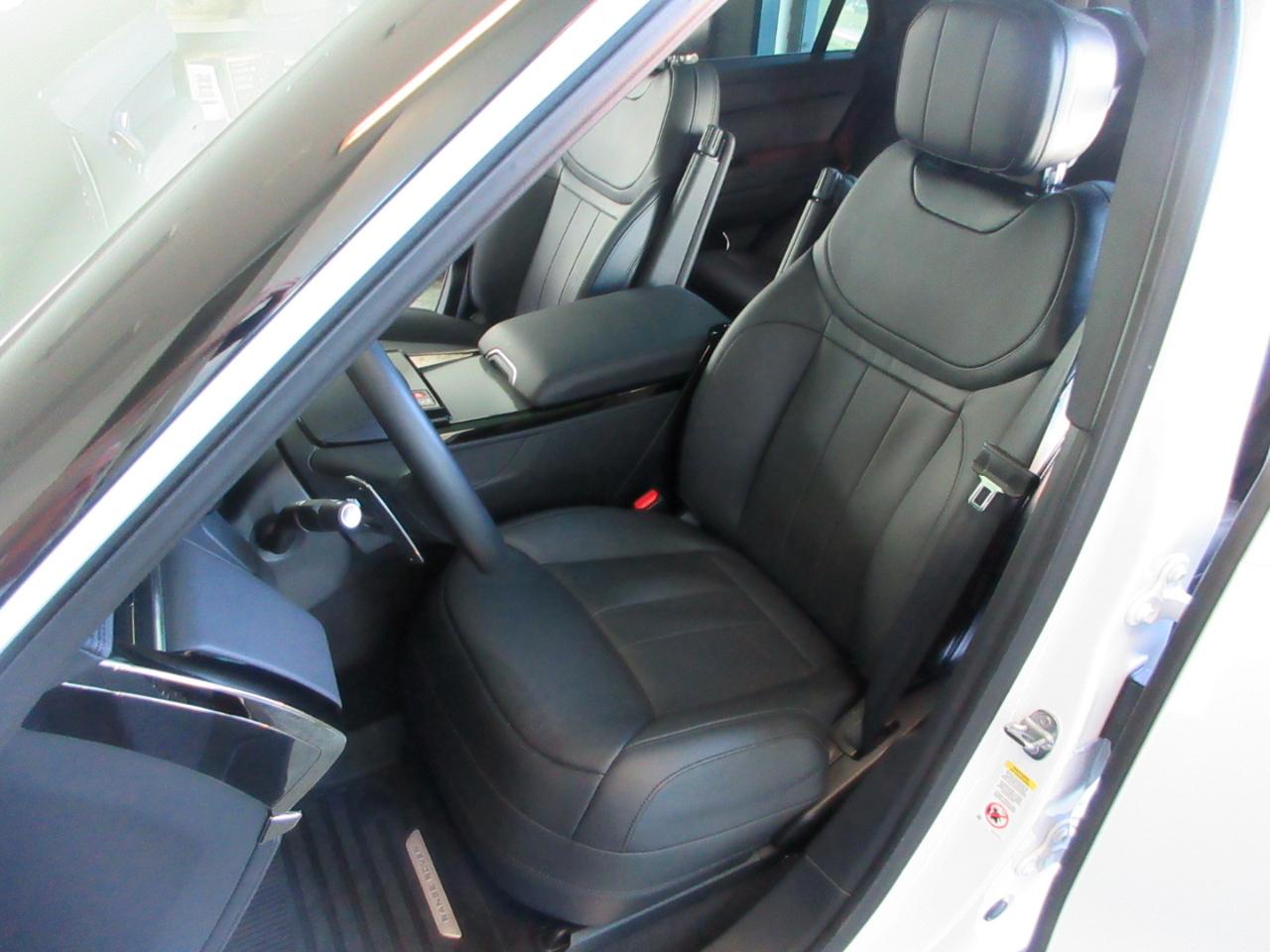 Land Rover Range Rover Sport  2025