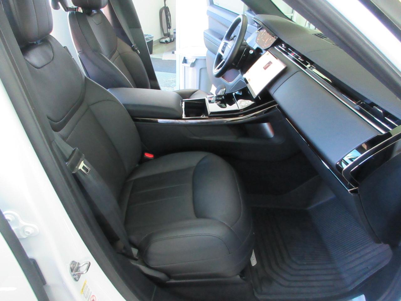 Land Rover Range Rover Sport  2025