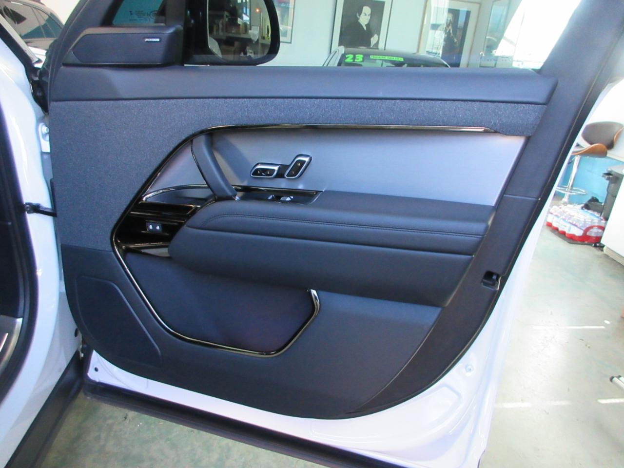 Land Rover Range Rover Sport  2025