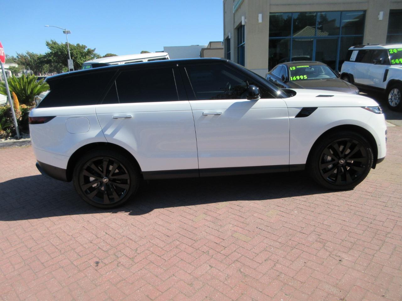 Land Rover Range Rover Sport  2025