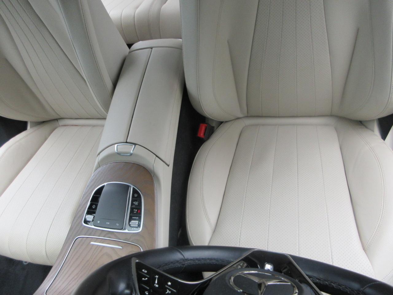 Mercedes-Benz E350  2021