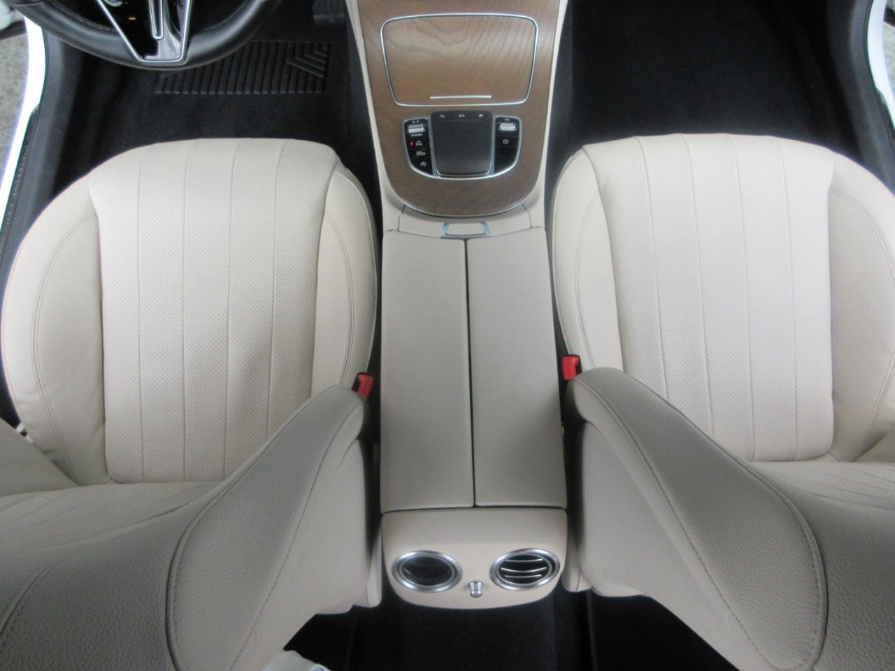 Mercedes-Benz E350  2021