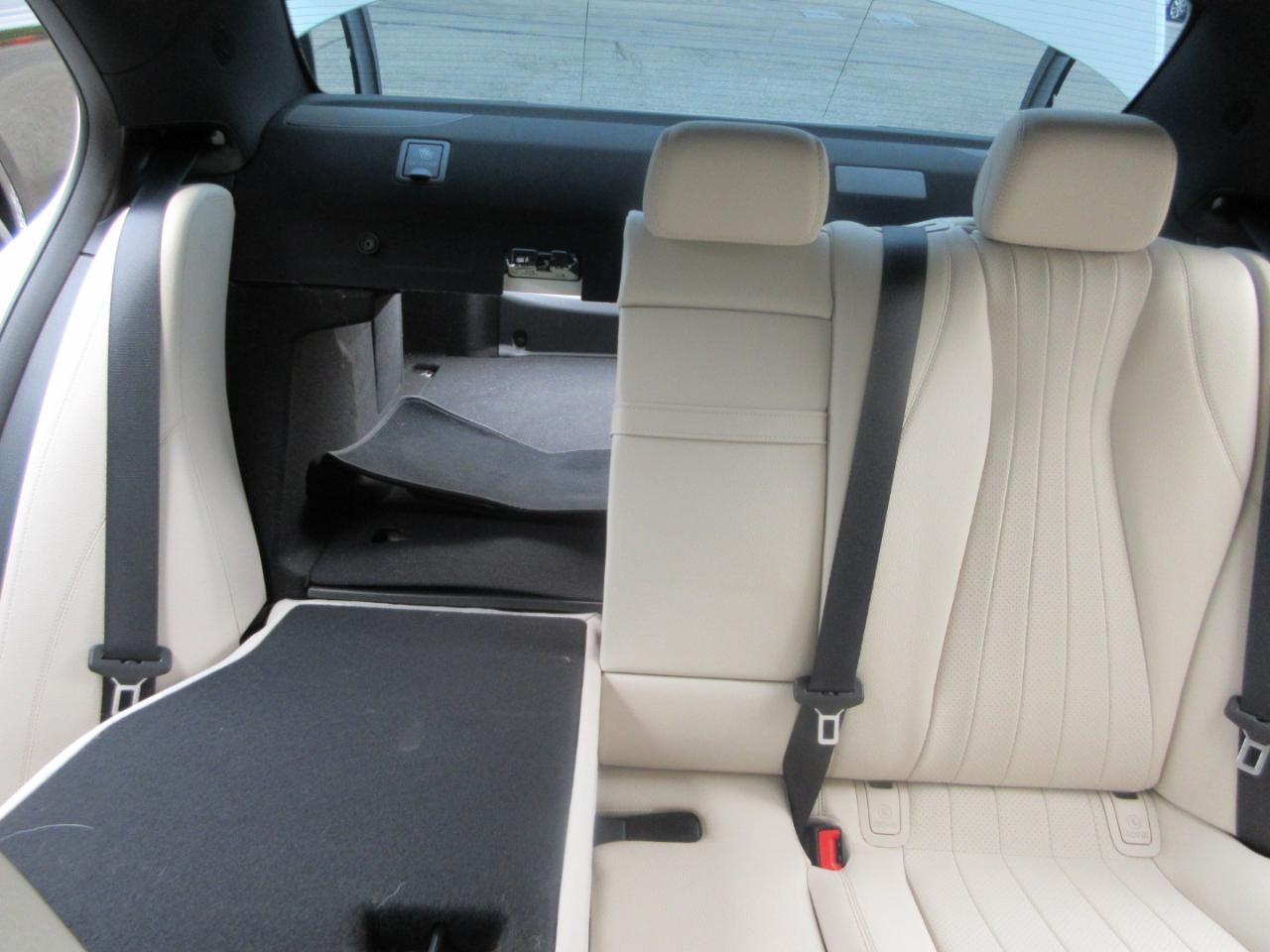 Mercedes-Benz E350  2021