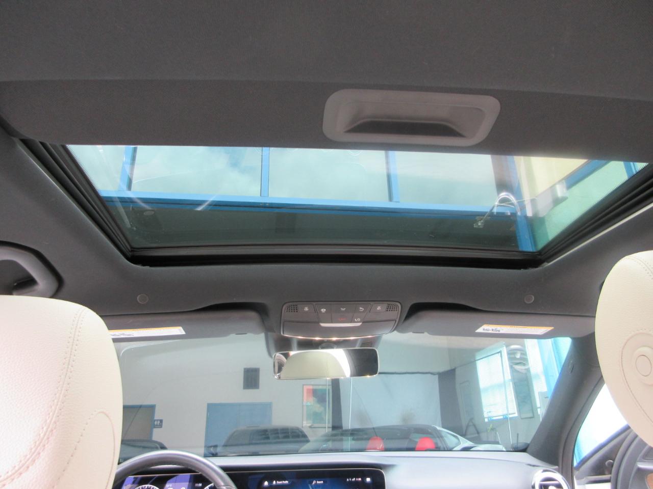 Mercedes-Benz E350  2021