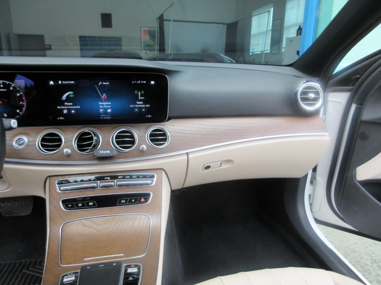 Mercedes-Benz E350  2021