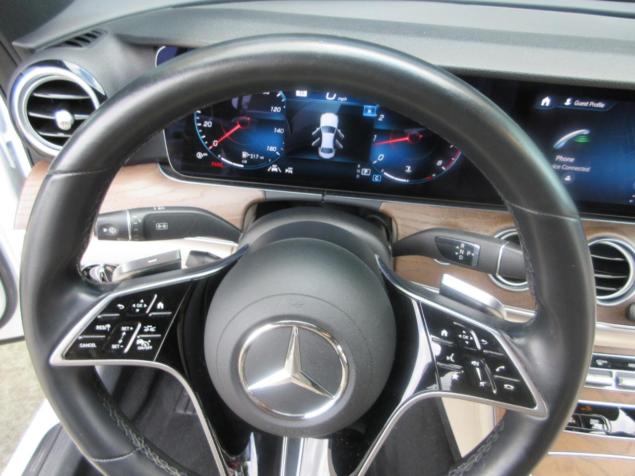 Mercedes-Benz E350  2021