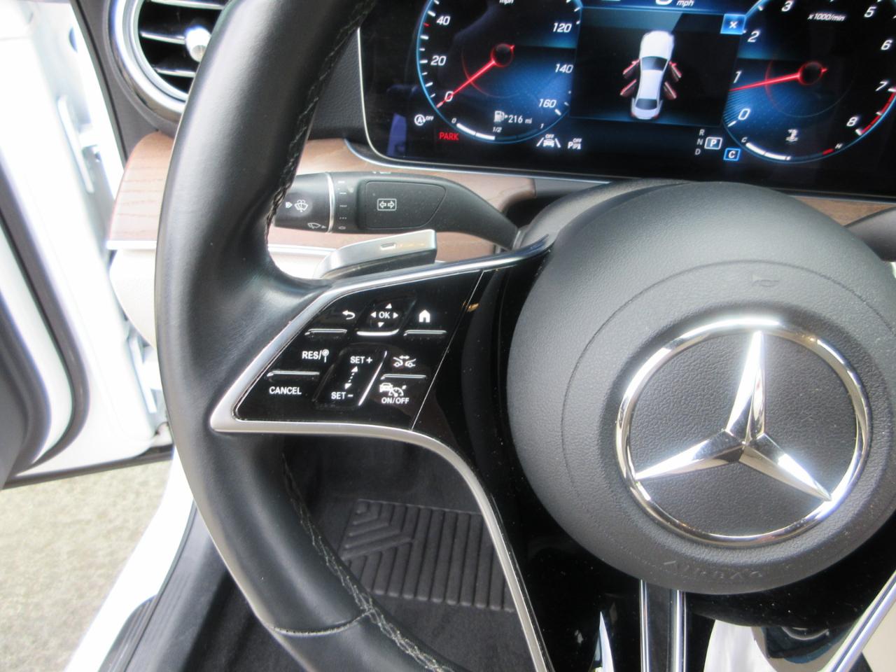 Mercedes-Benz E350  2021